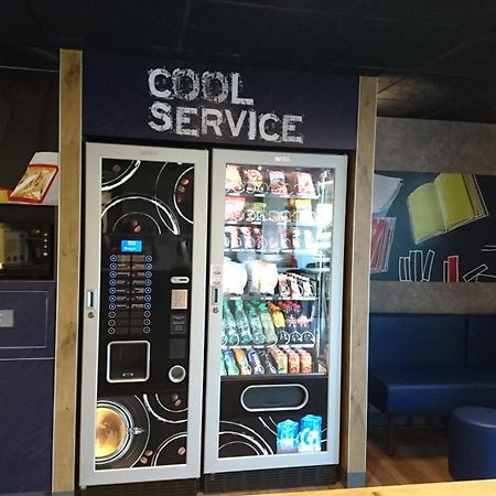 Ibis Budget Issoire Esterno foto