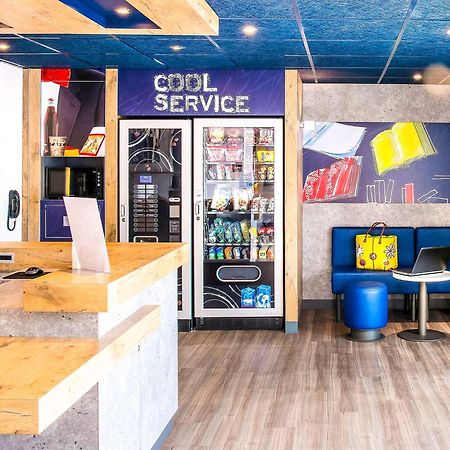 Ibis Budget Issoire Esterno foto
