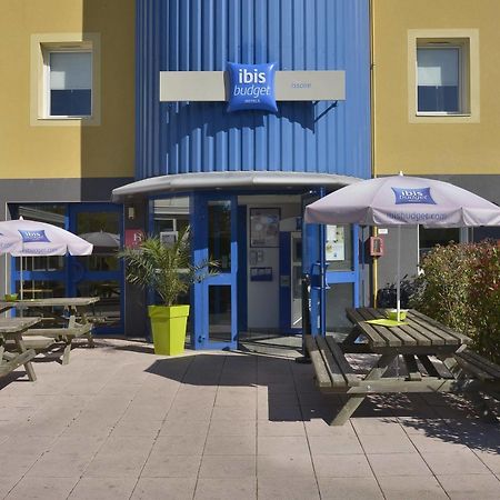 Ibis Budget Issoire Esterno foto